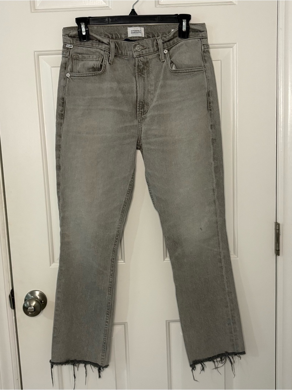 Citizens of Humanity Isola Gray Cropped Bootcut Jeans Size 27 Raw Hem